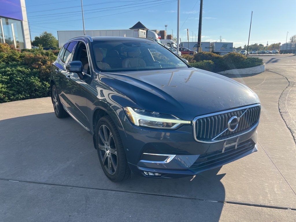 Used 2018 Volvo XC60 Inscription with VIN YV4102RL0J1451080 for sale in Pittston, PA