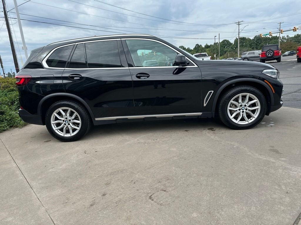 Used 2022 BMW X5 xDrive40i SUV
