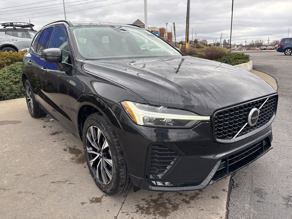 Certified 2024 Volvo XC60 B5 Core SUV
