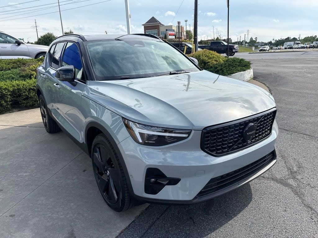 New 2026 Volvo XC40 B5 Ultra Black Edition SUV