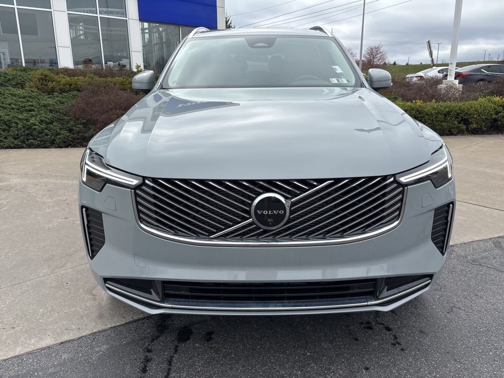 New 2026 Volvo XC90 B6 Plus 7-Seater SUV
