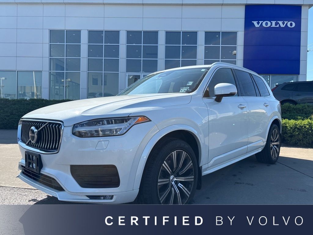 2023 Volvo XC90 B5 Core 4WD's photo