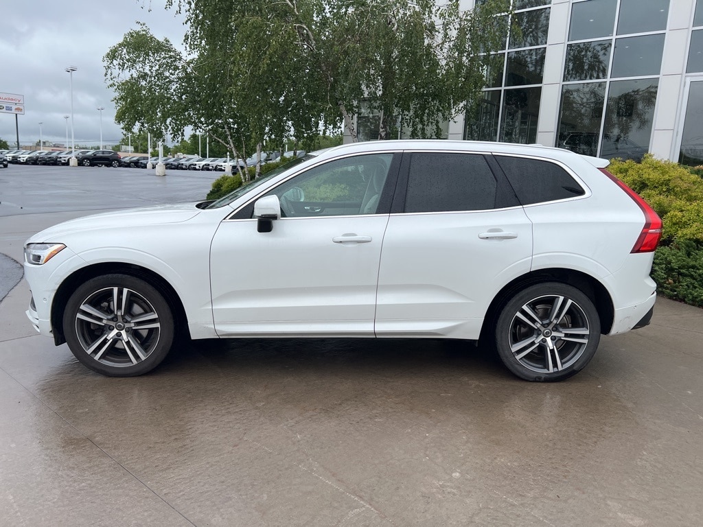 Used 2019 Volvo XC60 Momentum with VIN LYVA22RK6KB230842 for sale in Pittston, PA