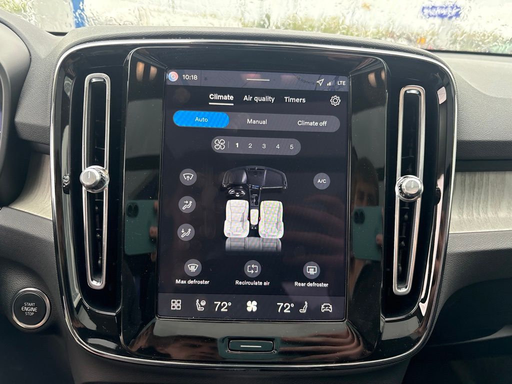 2026 Volvo XC40 Ultra - Photo 26