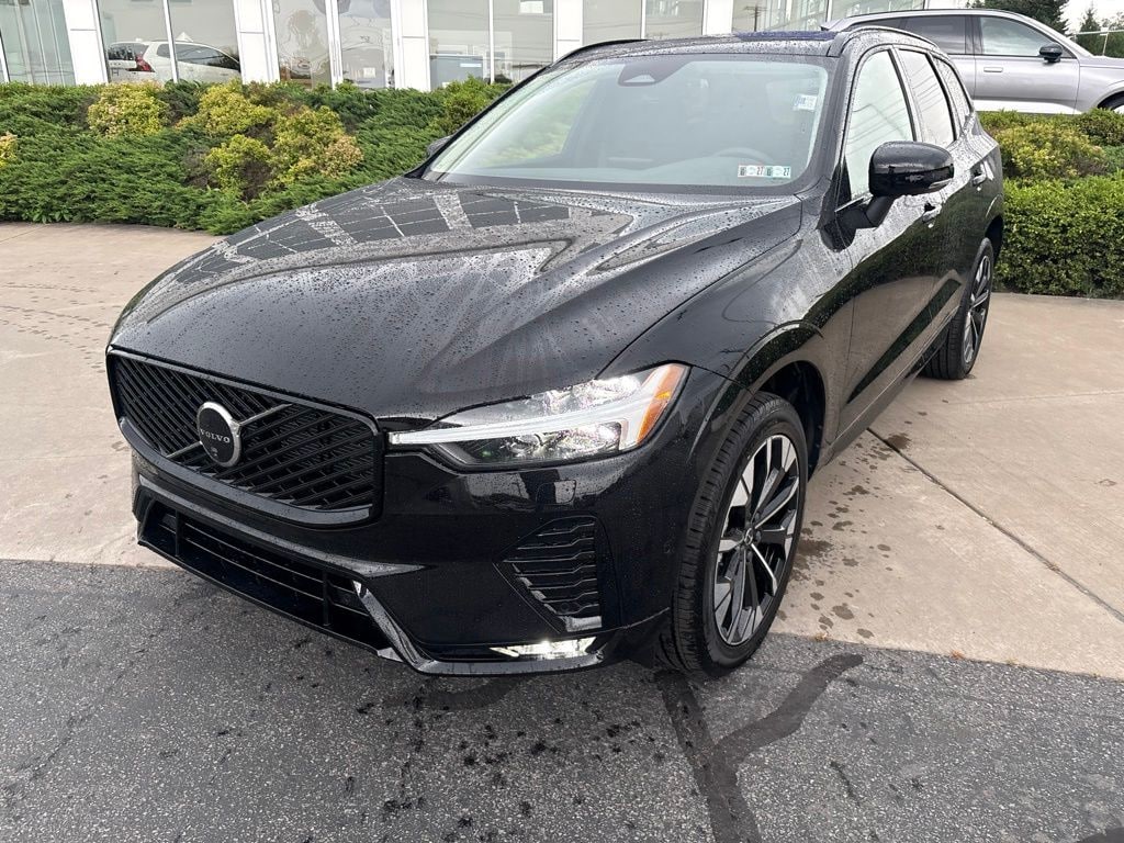 New 2026 Volvo XC60 B5 Plus SUV