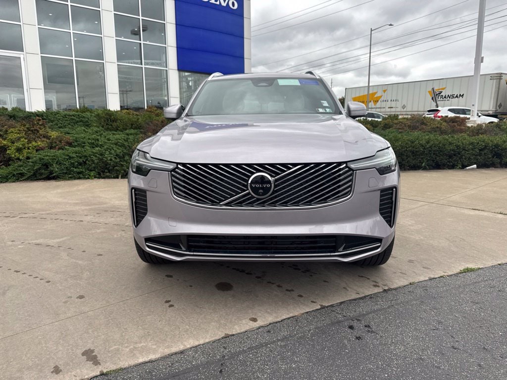 New 2026 Volvo XC90 B6 Plus 7-Seater SUV