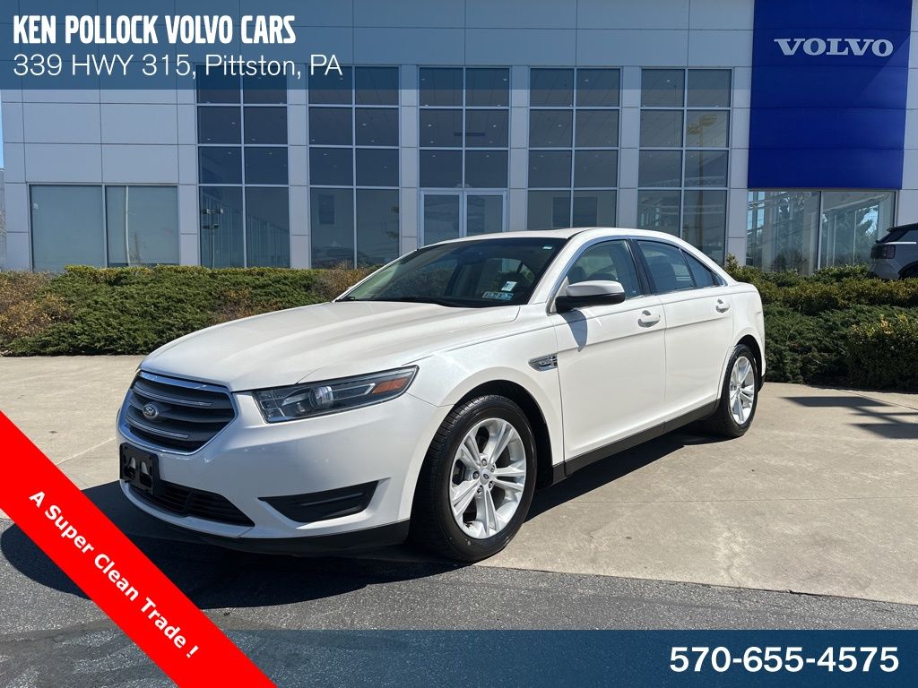 2016 Ford Taurus