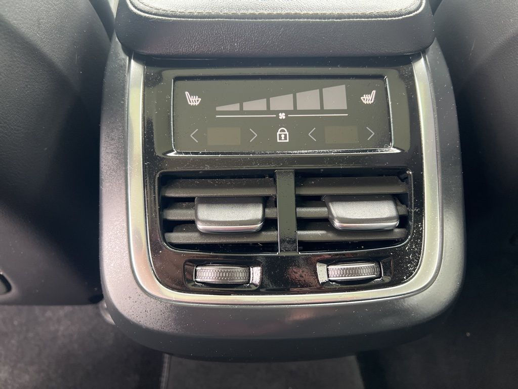 2022 Volvo XC90 Inscription - Photo 30
