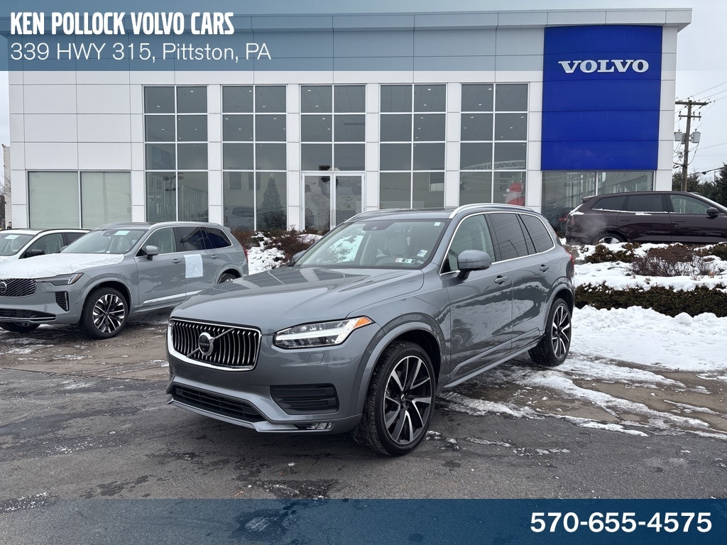 Used 2020 Volvo XC90 T6 Momentum SUV