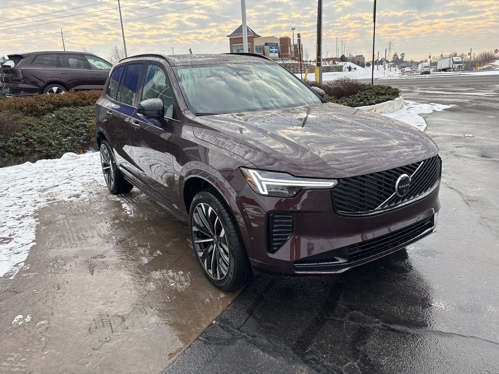 New 2026 Volvo XC90 B6 Ultra Dark Theme 7-Seater SUV