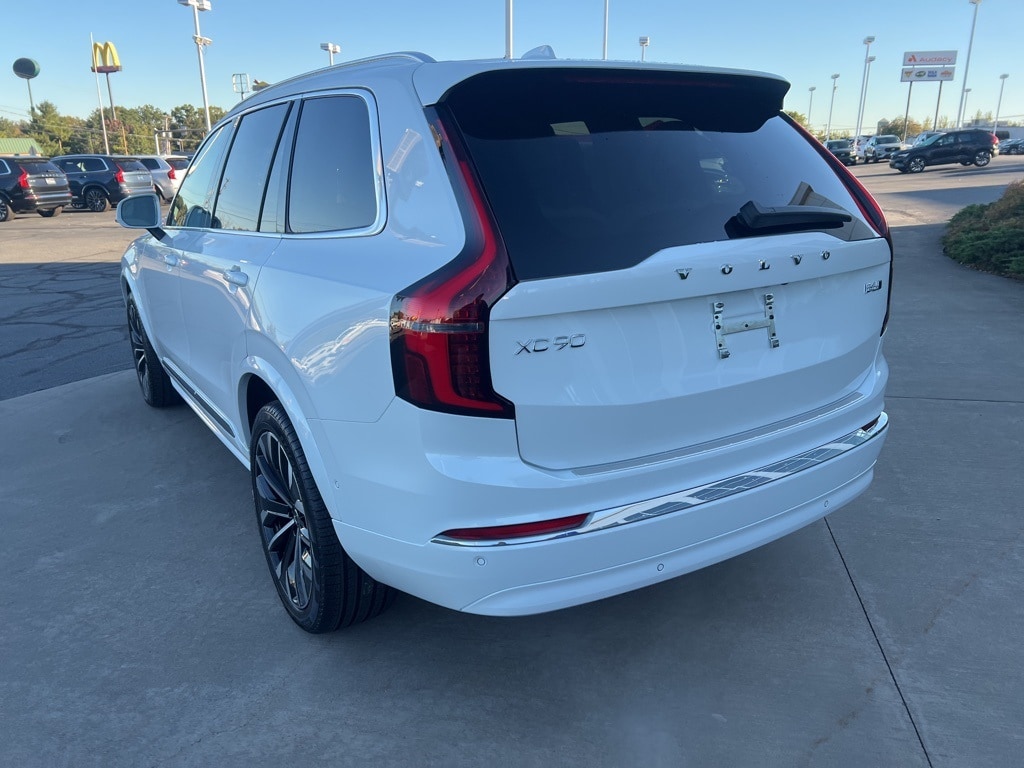 New 2026 Volvo XC90 B6 Plus 7-Seater SUV