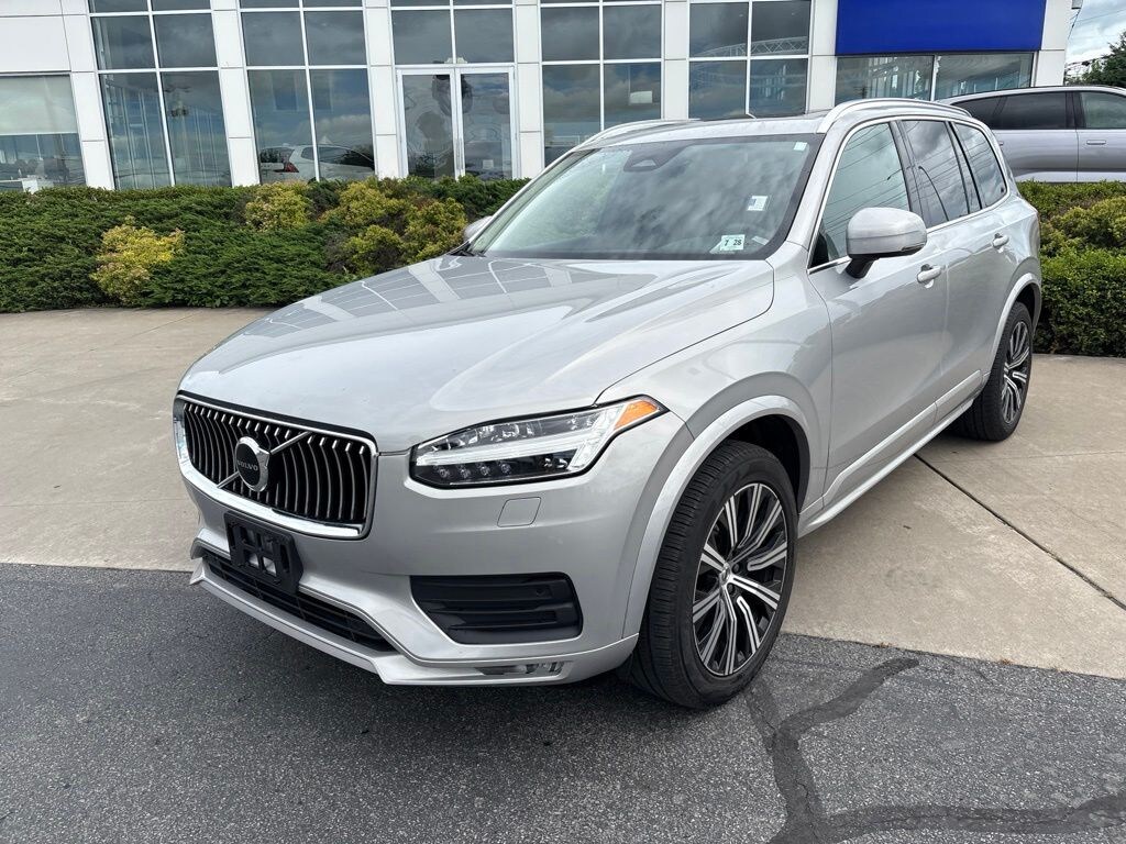 Used 2023 Volvo XC90 B5 Core SUV