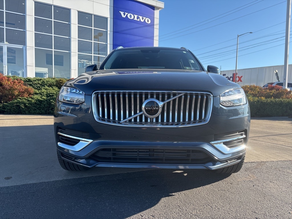 Certified 2022 Volvo XC90 Recharge Plug-In Hybrid T8 Inscription Expression Extended Range 7P SUV