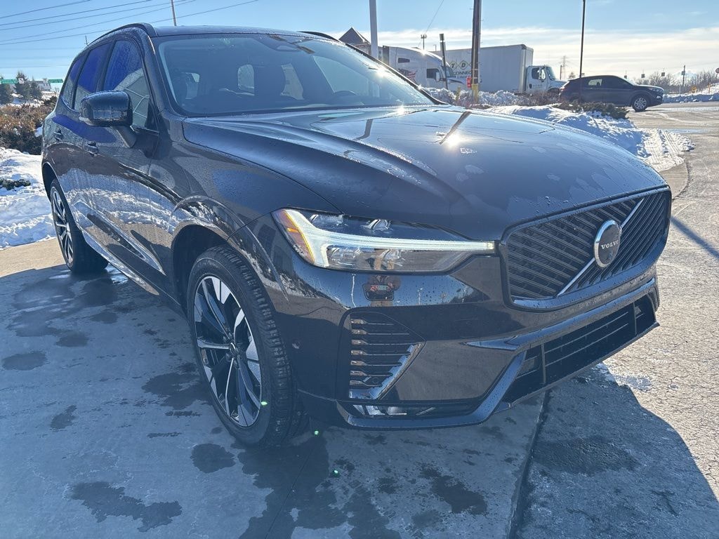 New 2026 Volvo XC60 B5 Plus SUV