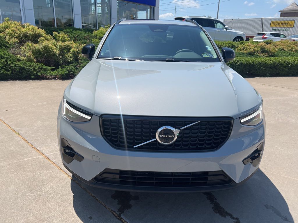 2026 Volvo XC40 Ultra - Photo 8