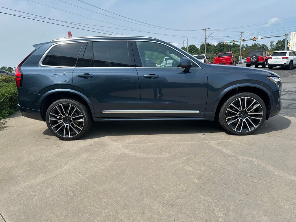 New 2026 Volvo XC90 B6 Plus 7-Seater SUV