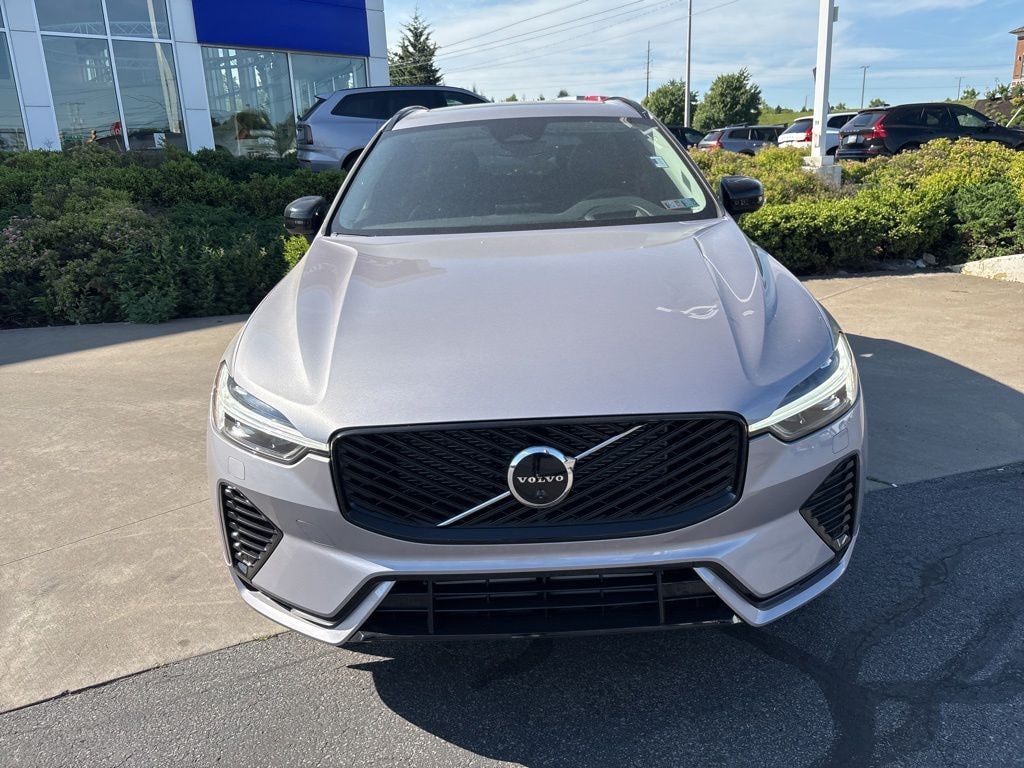 New 2026 Volvo XC60 plug-in hybrid T8 Ultra SUV