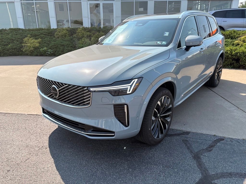 New 2026 Volvo XC90 B5 Plus 7-Seater SUV