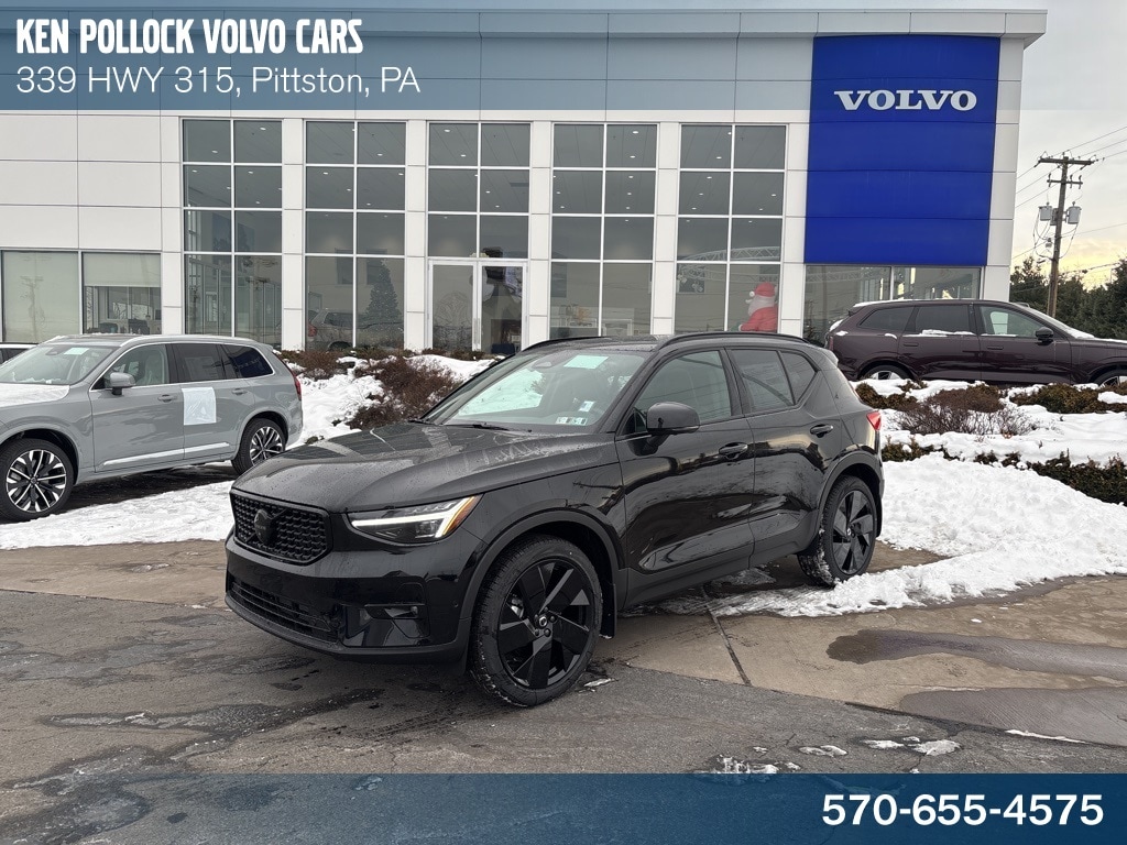 2026 Volvo XC40 Ultra Black Edition's photo