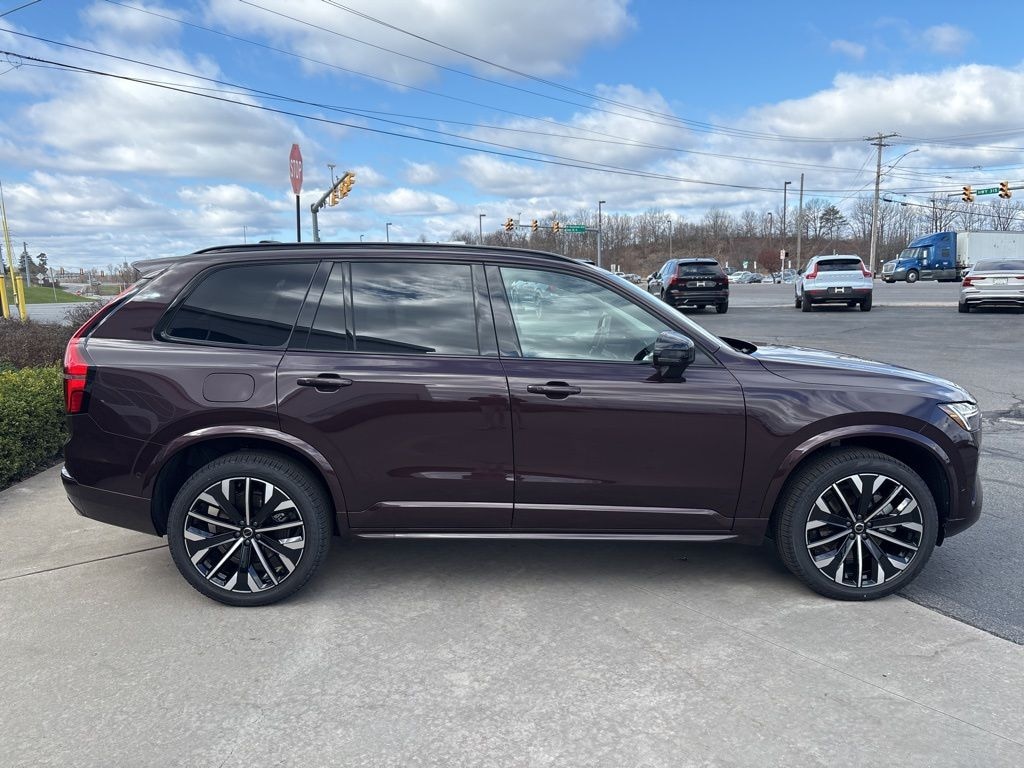 New 2026 Volvo XC90 B6 Ultra Dark Theme 7-Seater SUV