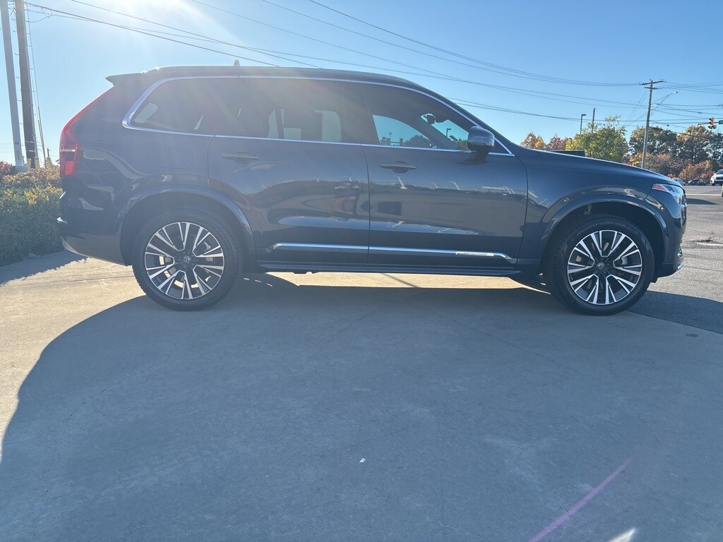 2022 Volvo XC90 Recharge T8 Inscription Expression photo 3