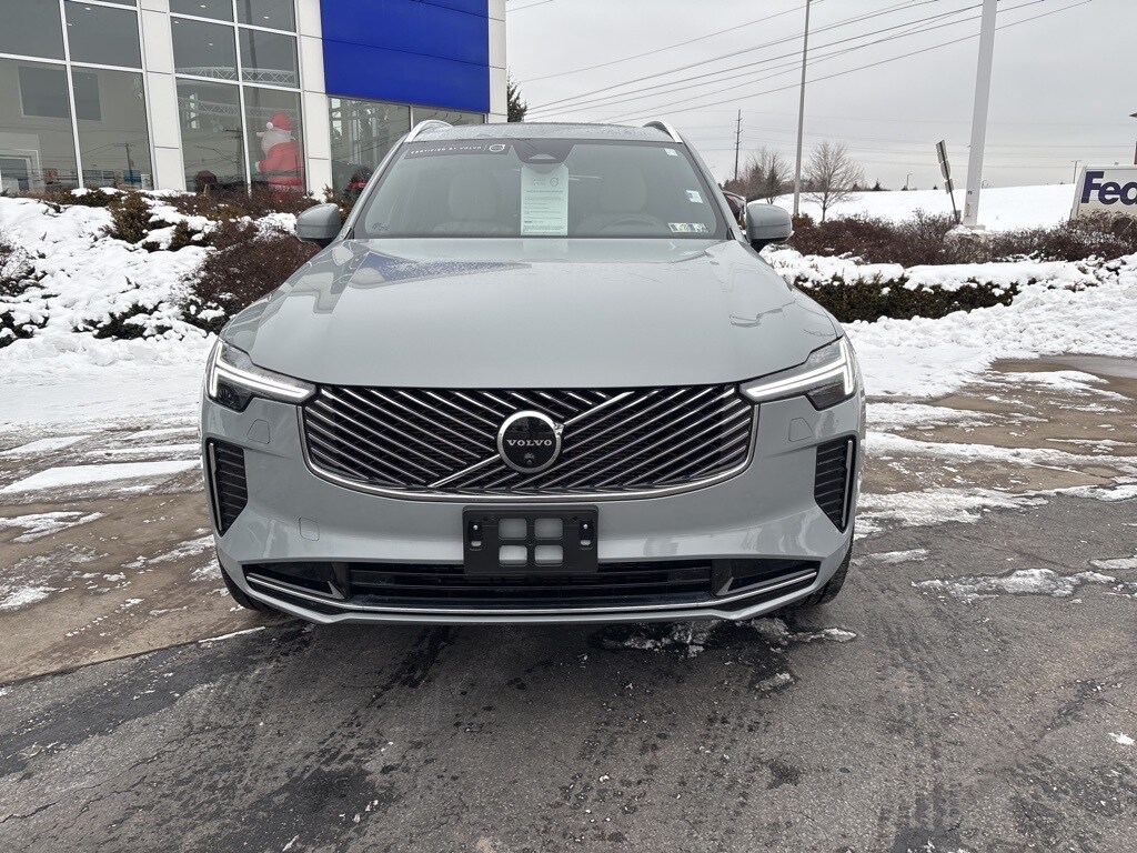 Certified 2025 Volvo XC90 B6 Plus 7-Seater SUV