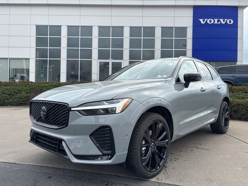 New 2026 Volvo XC60 B5 Ultra Black Edition SUV