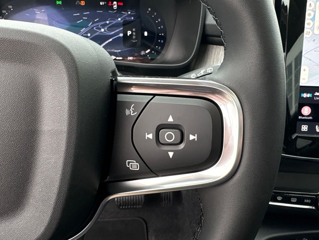 2026 Volvo XC40 Ultra - Photo 24