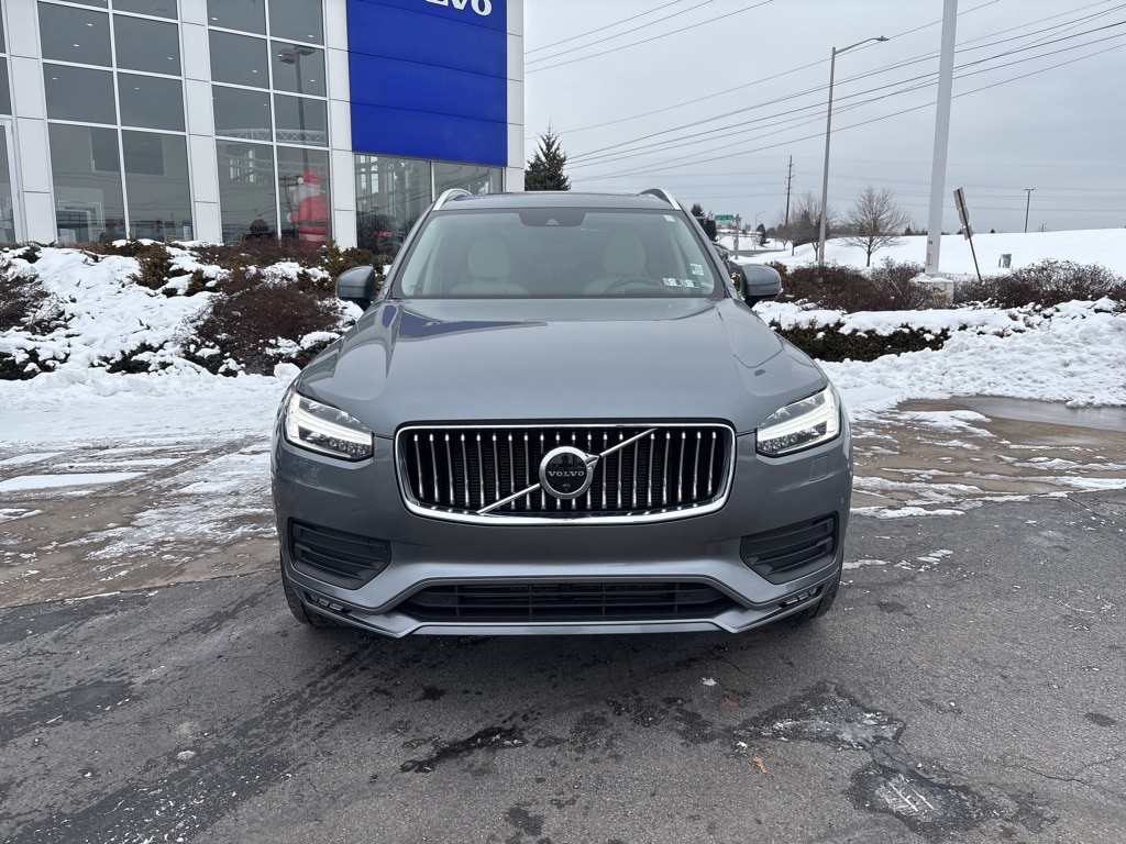 Used 2020 Volvo XC90 T6 Momentum SUV