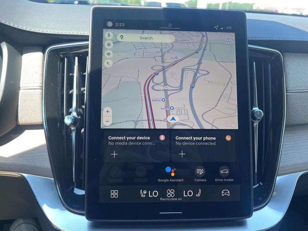 2026 Volvo XC90 Plus - Photo 22