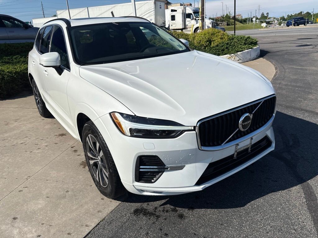 Used 2023 Volvo XC60 B5 Core SUV