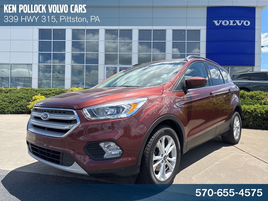 2018 Ford Escape SEL's photo