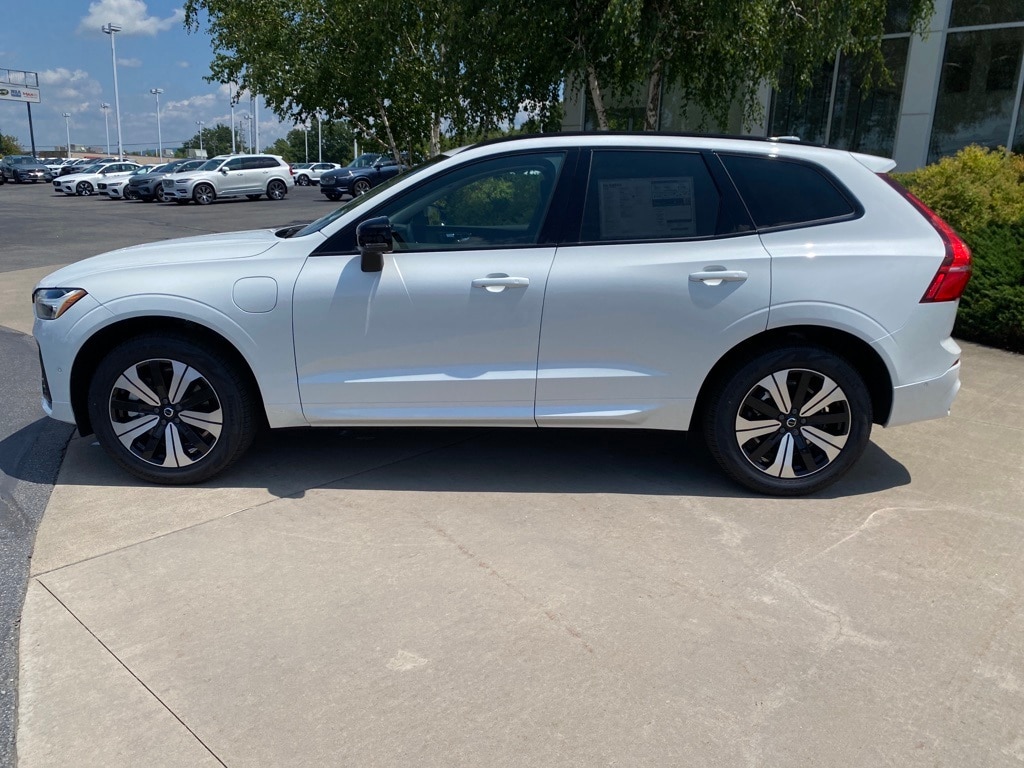 New 2025 Volvo XC60 PlugIn Hybrid For Sale at Ken Pollock Auto Group