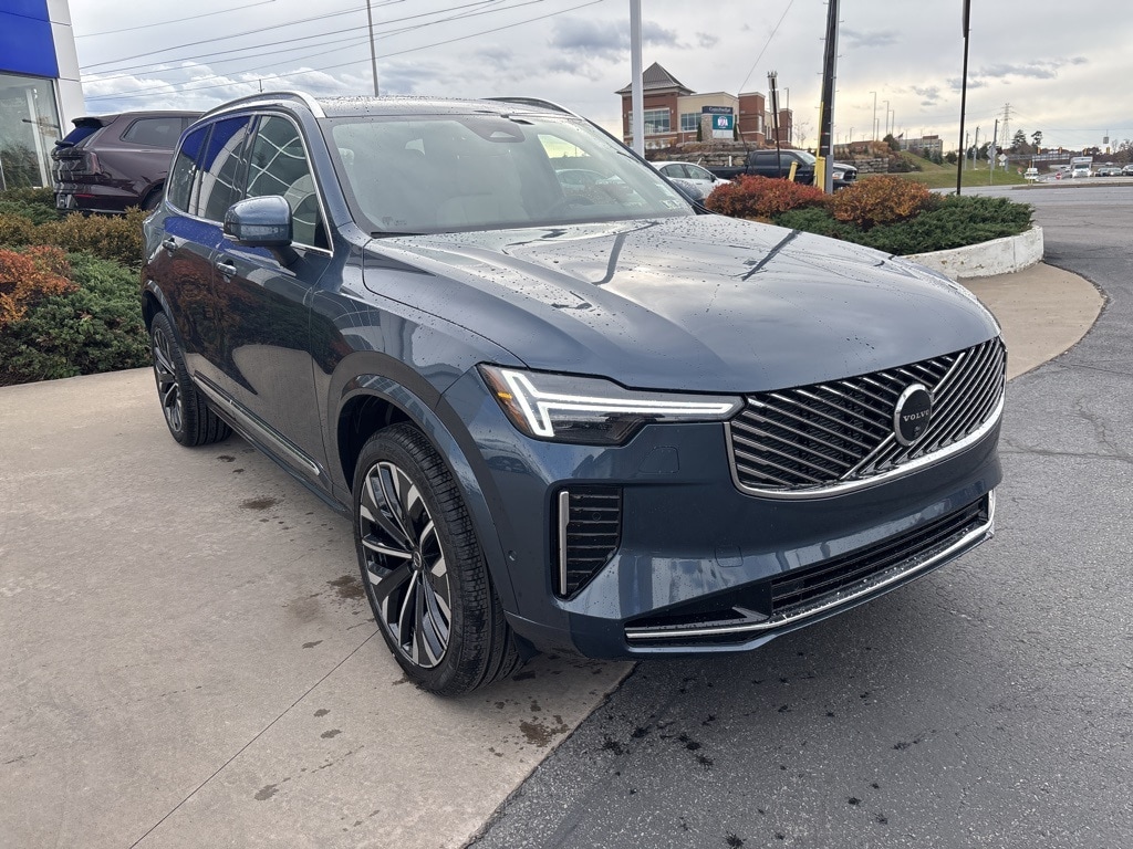 New 2026 Volvo XC90 B6 Plus 7-Seater SUV