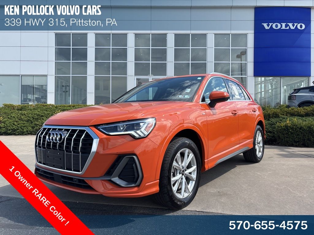 2025 Audi Q3 45 TFSI S Line Premium quattro's photo