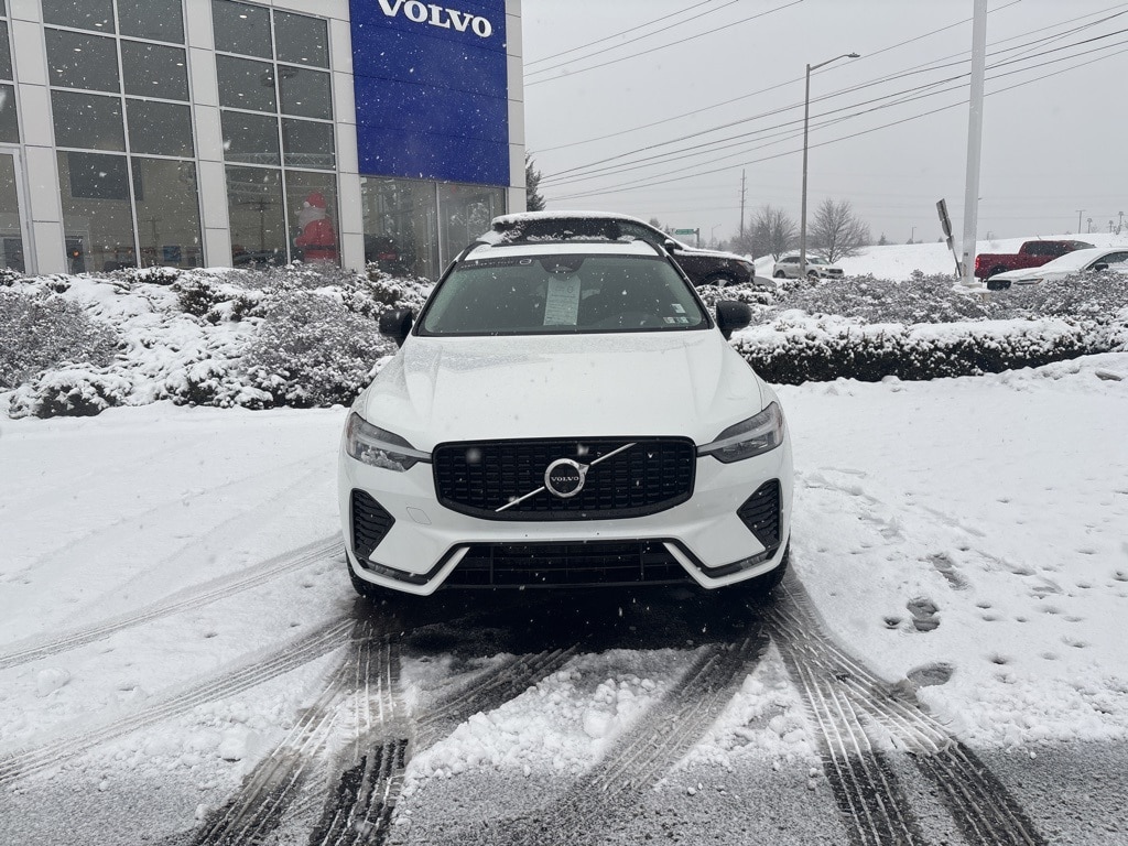 Certified 2024 Volvo XC60 B5 Plus Dark Theme SUV