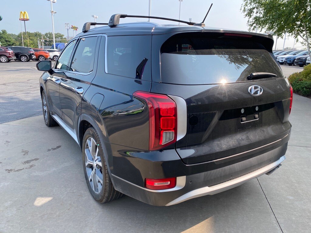 Used 2021 Hyundai Palisade SEL with VIN KM8R3DHE0MU175834 for sale in Pittston, PA