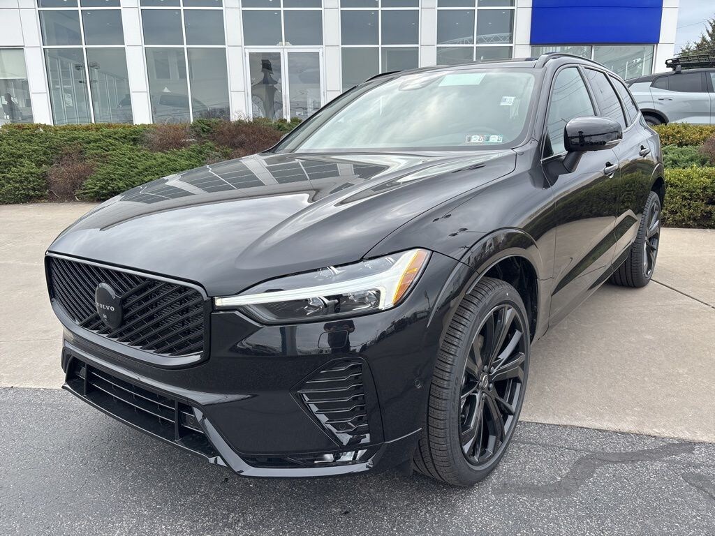 New 2026 Volvo XC60 B5 Ultra Black Edition SUV