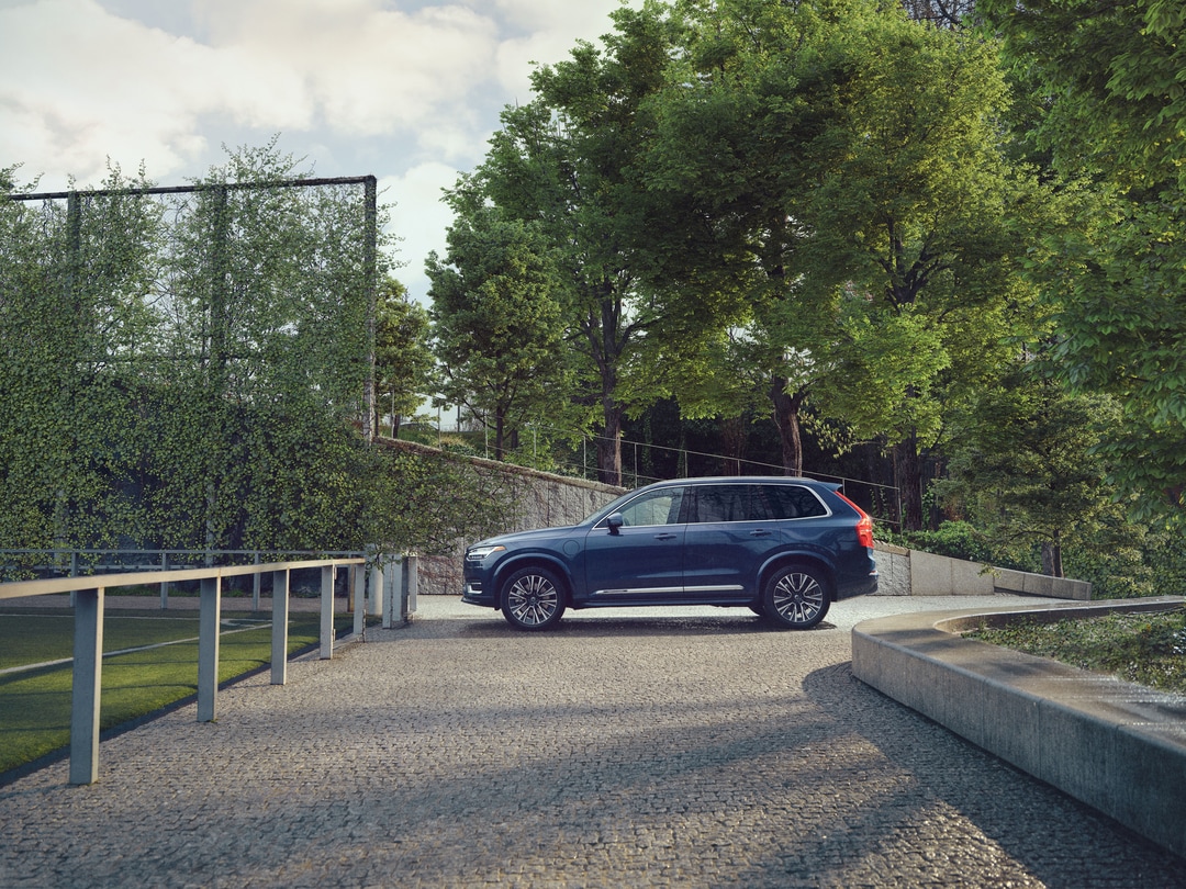 2024-Volvo-XC90-Core-Bright-SUV-L01.jpeg