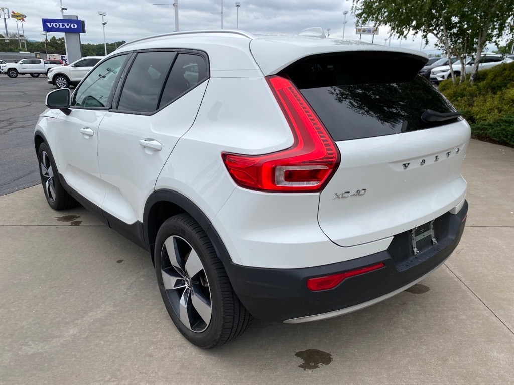 Used 2020 Volvo XC40 Momentum with VIN YV4162UK6L2334503 for sale in Pittston, PA