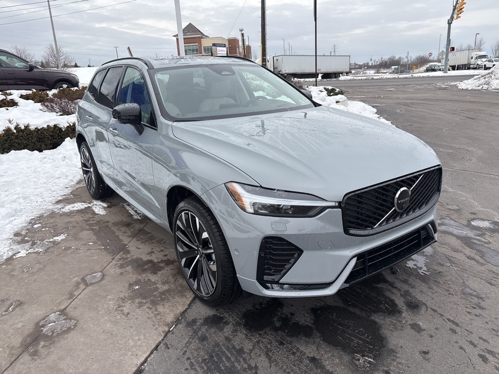 New 2026 Volvo XC60 B5 Ultra SUV
