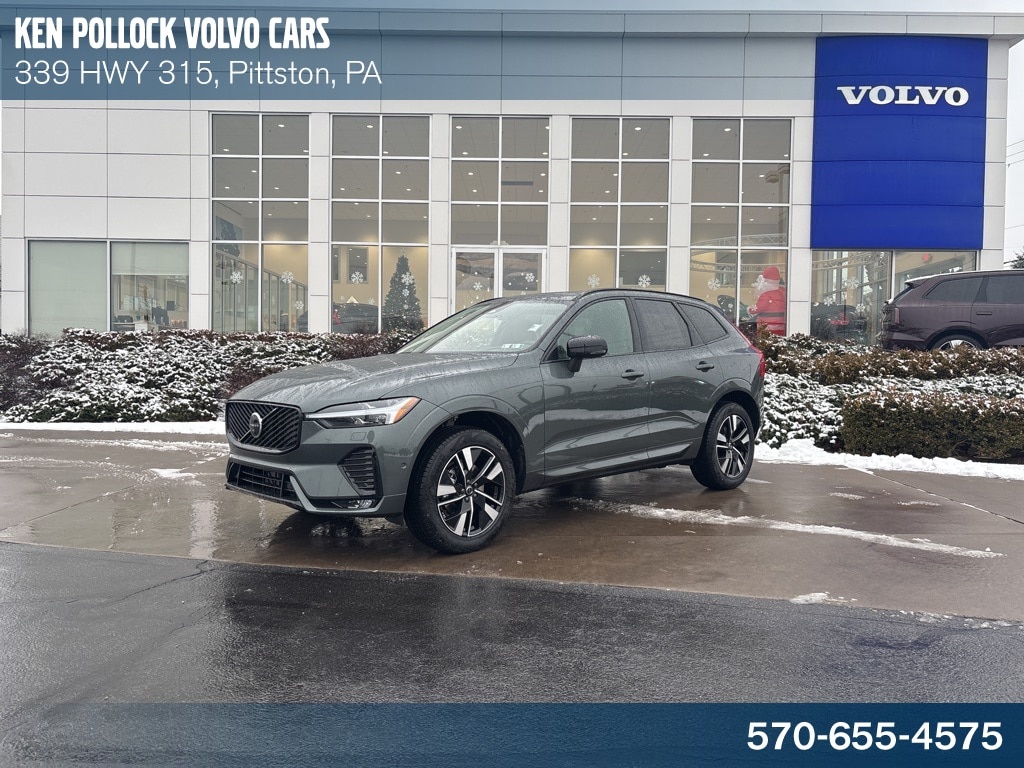 2026 Volvo XC60 Plus's photo