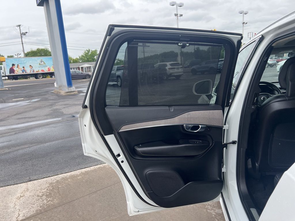 2022 Volvo XC90 Inscription - Photo 28