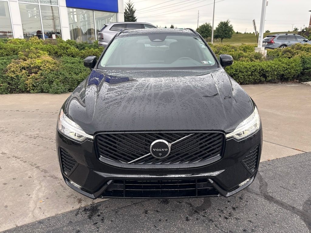 New 2026 Volvo XC60 B5 Plus SUV