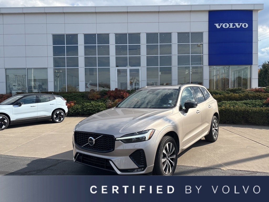 2024 Volvo XC60 Core's photo