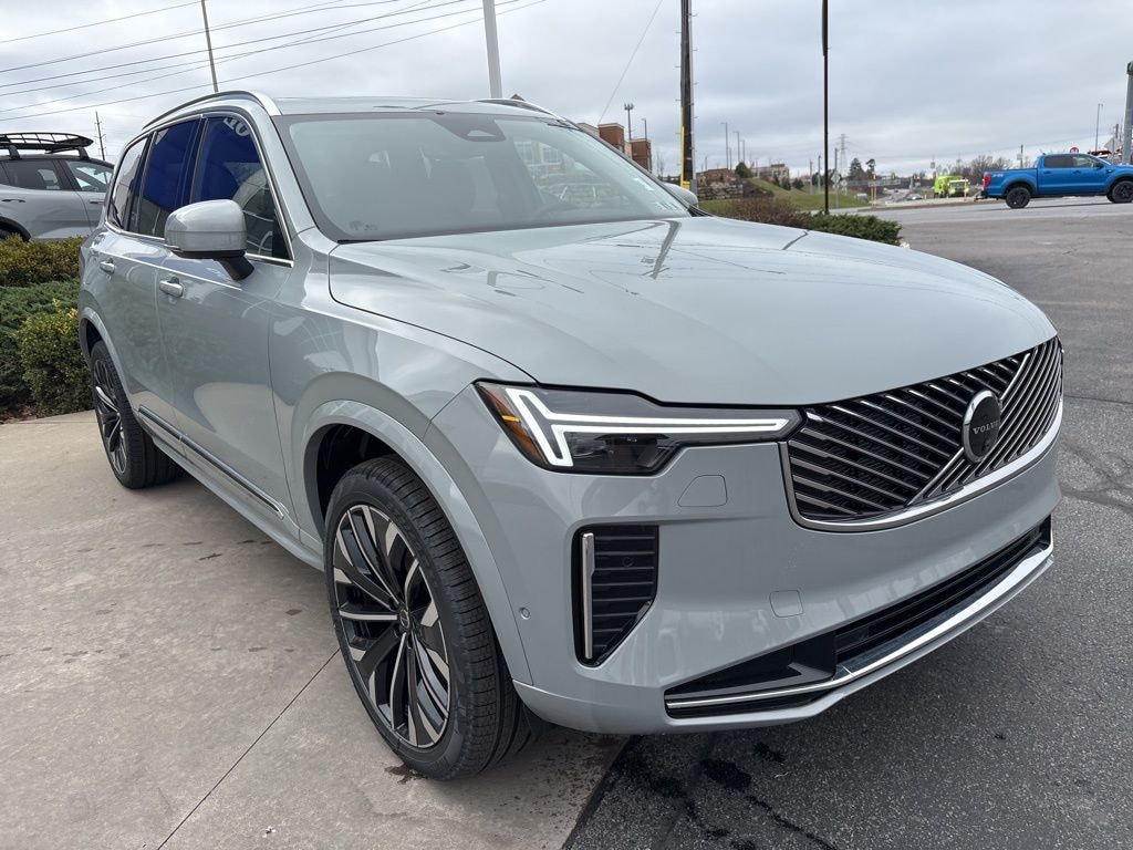 New 2026 Volvo XC90 B6 Plus 7-Seater SUV