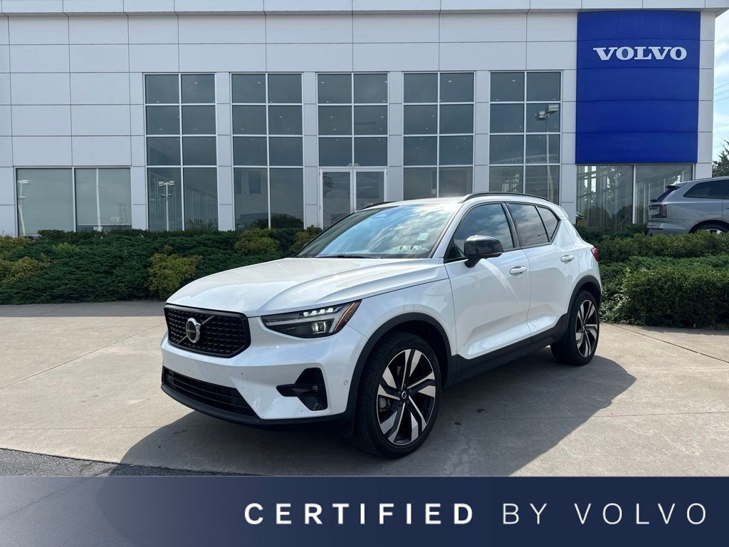 Used 2024 Volvo XC40 Ultimate SUV