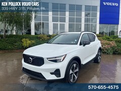 2026 Volvo XC40 B5 Core AWD SUV