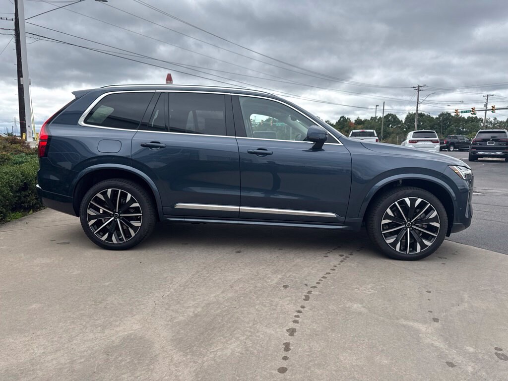 New 2026 Volvo XC90 B6 Ultra 7-Seater SUV