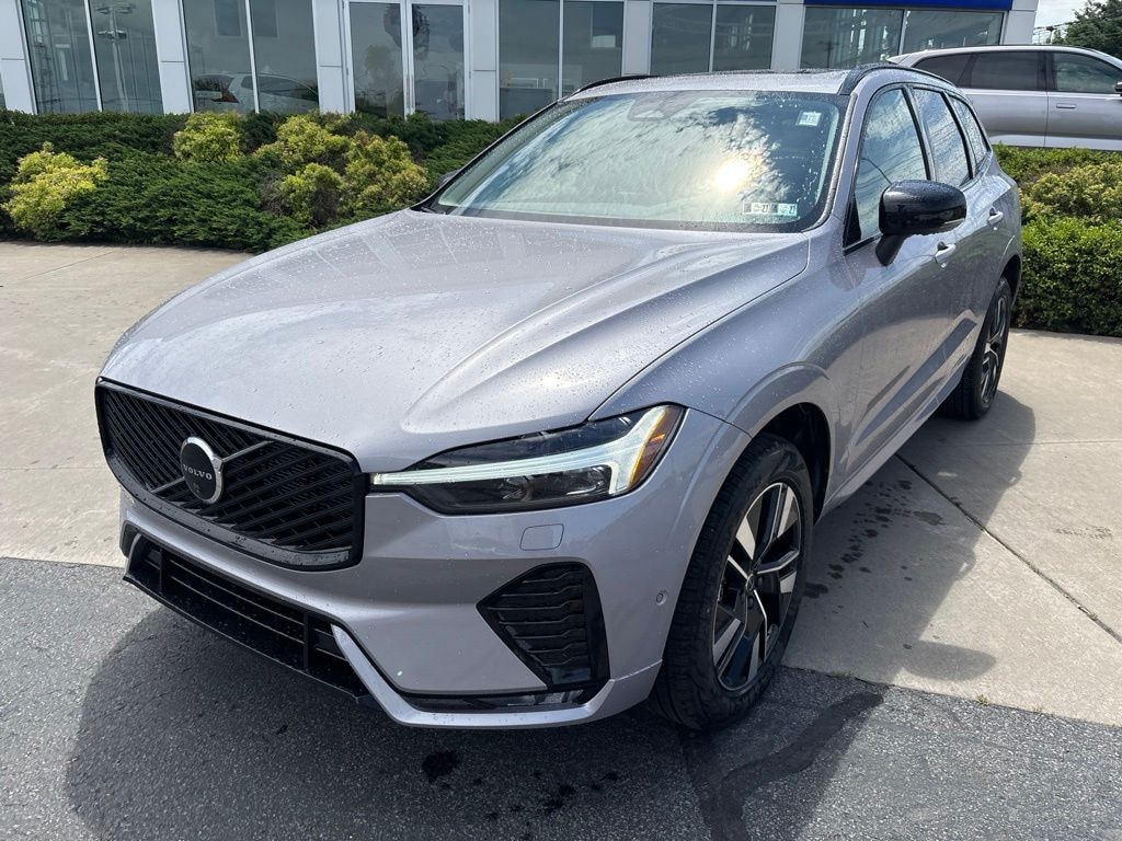 New 2026 Volvo XC60 B5 Plus SUV